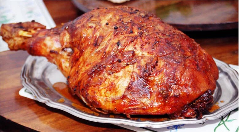 Pernil Horneado Navideño